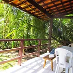 Casa com saida privativa para a Praia do Felix SP